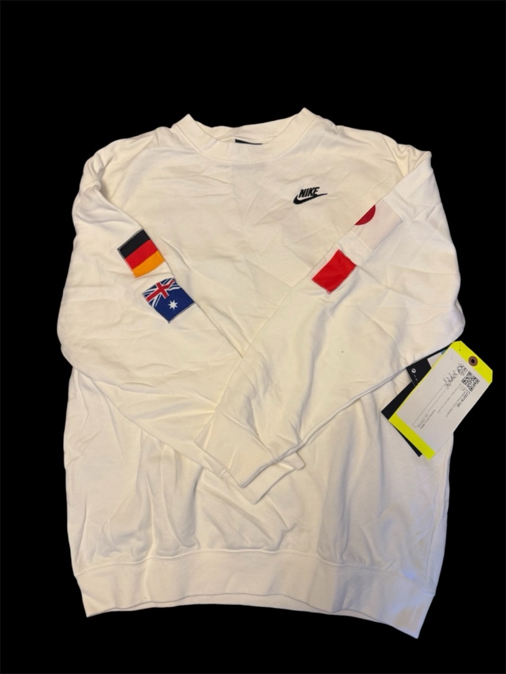 Nike White Oversized Sweatshirt with International Flag Patches - Women MD - Picture 3 of 6